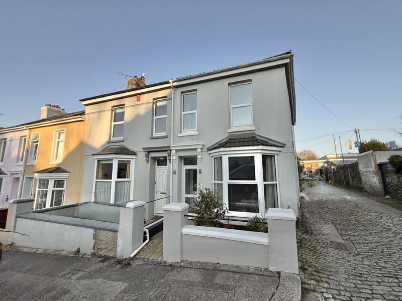 Widey View, Plymouth, Devon, PL3 5JQ
