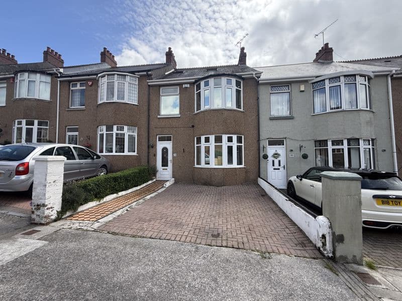 St. Martins Avenue, Peverell, Plymouth, Devon, PL3 4QS