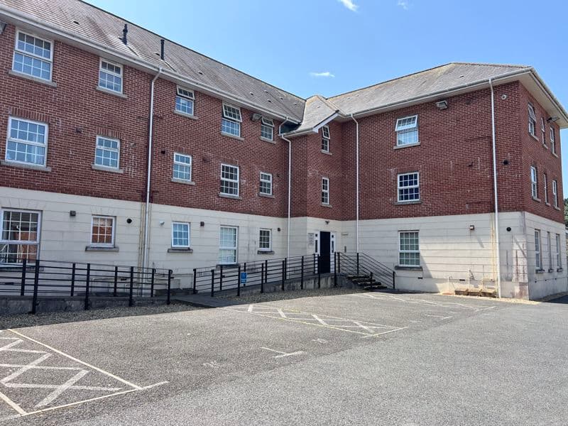 Aberdeen Avenue, Plymouth, Devon, PL5 3UG