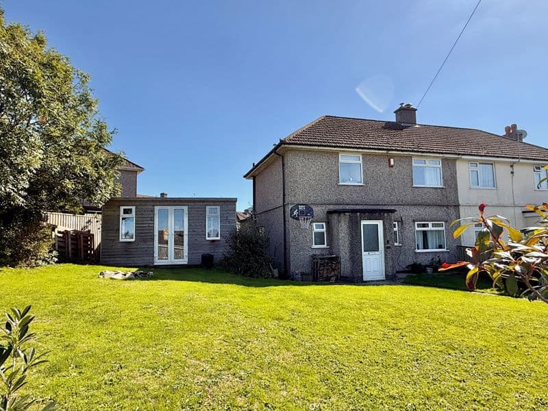 Larkham Lane, Plympton, Plymouth, Devon, PL7 4PQ