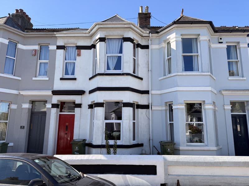 Gifford Place, Peverell, Plymouth, Devon, PL3 4JA
