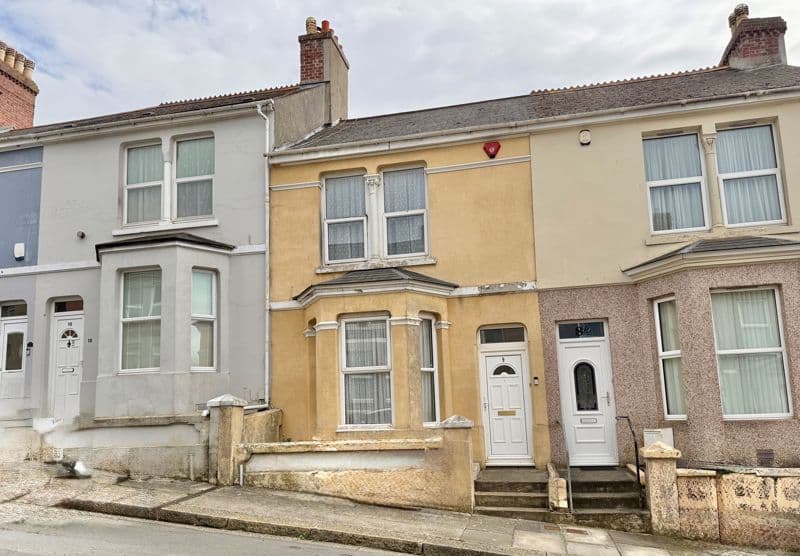 Second Avenue, Camels Head, Plymouth, Devon, PL2 2EQ