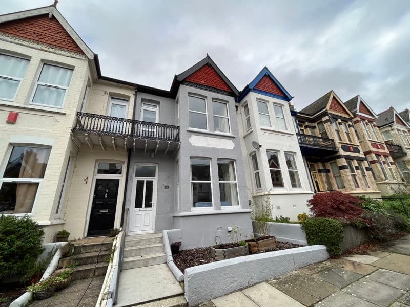 Thornbury Park Avenue, Peverell , Plymouth, Devon, PL3 4NJ