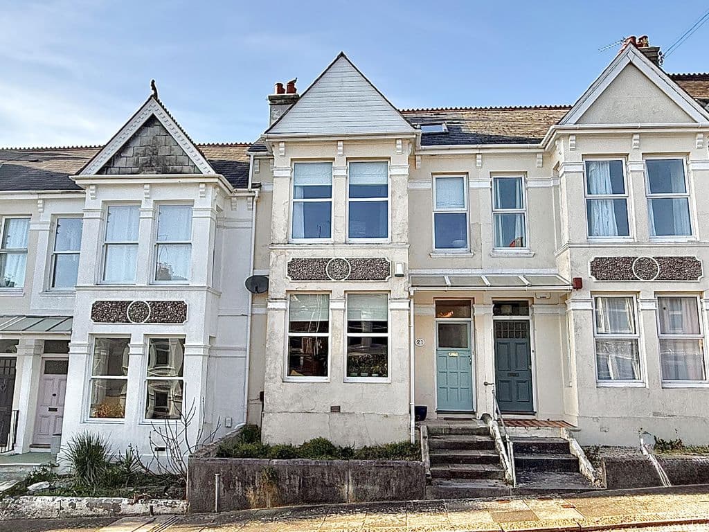 Endsleigh Park Road, Peverell, Plymouth, Devon, PL3 4NH