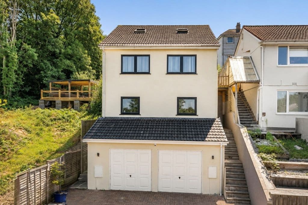 Petersfield Close, Higher Compton , Plymouth, Devon, PL3 6QP