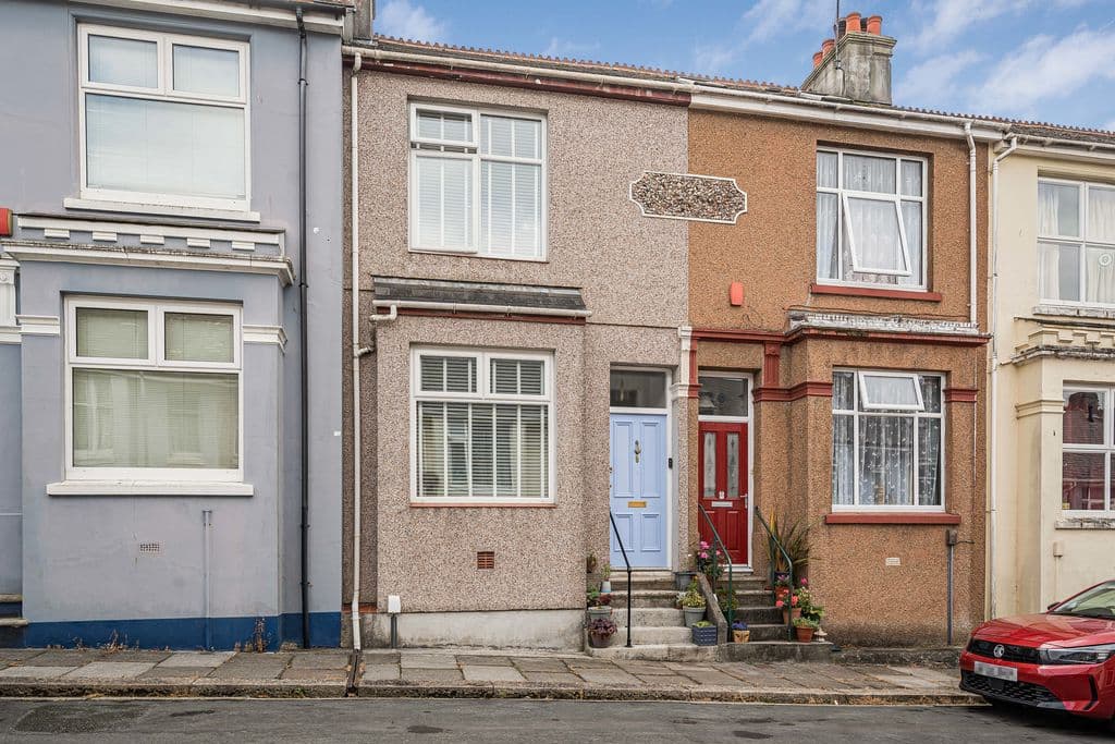 Lydford Park Road, Peverell, Plymouth, Devon, PL3 4LQ