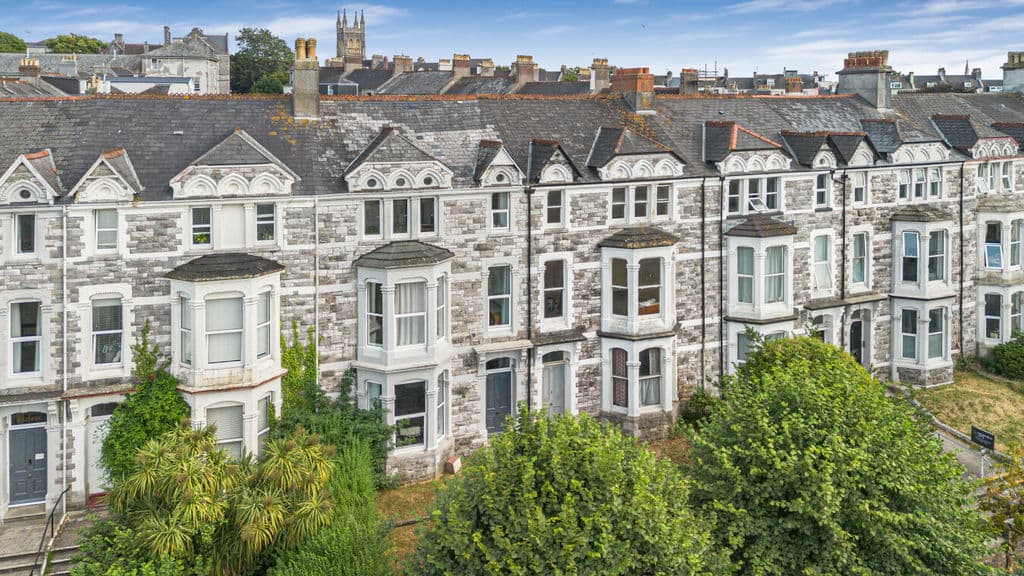 Houndiscombe Road, Mutley , Plymouth, Devon, PL4 6HQ
