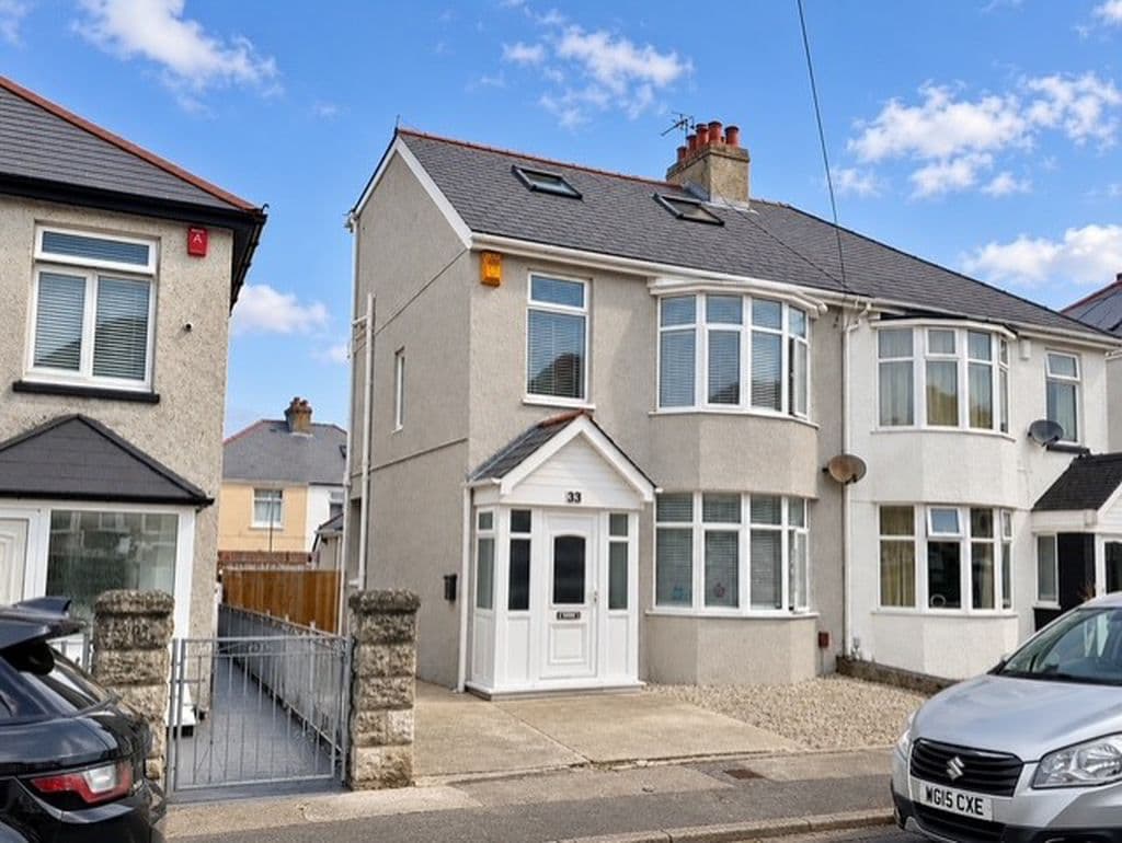 Ayreville Road, Beacon Park , Plymouth, Devon, PL2 2RA